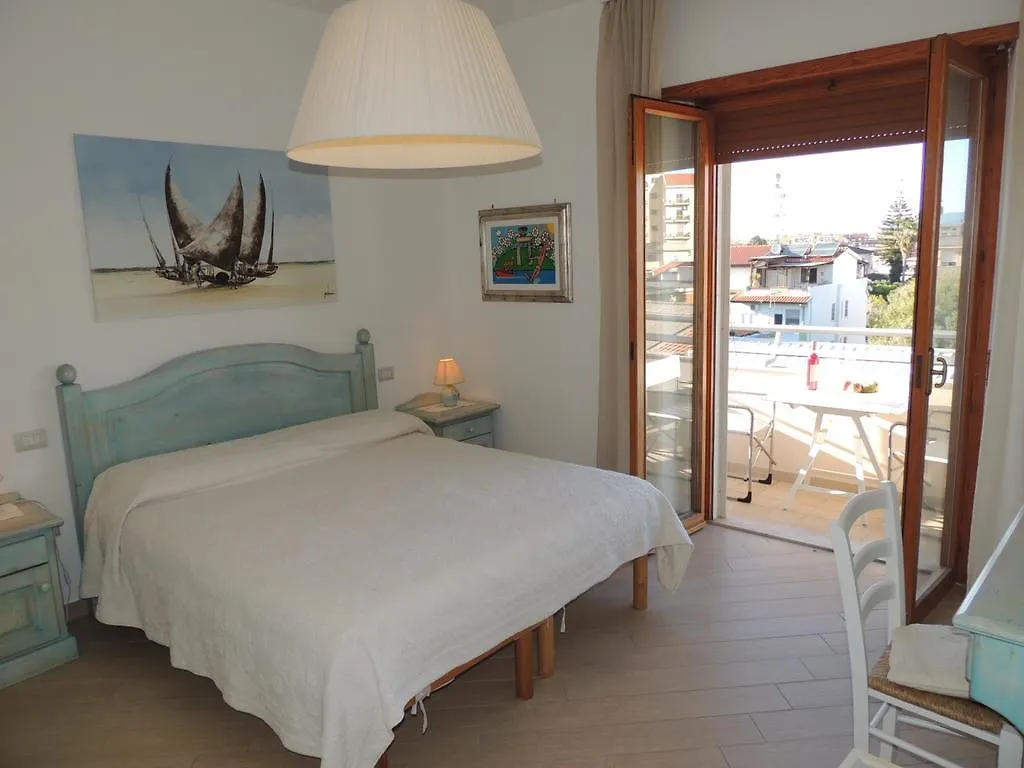 Camera Con Vista Oristano Bed & Breakfast